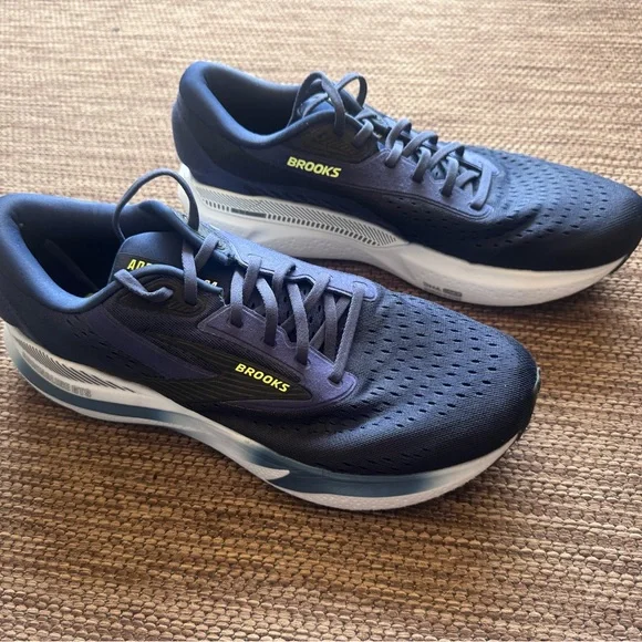 Men’s Brooks Adrenaline 24 Navy and White Running Shoes Size 13 - Picture 8 of 9